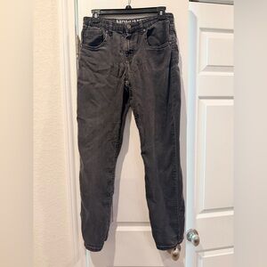 Monument Men's Slim Fit Black Jeans